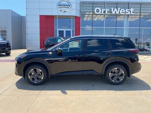 New 2026 Nissan Rogue SV w/ SV Premium Package image 2