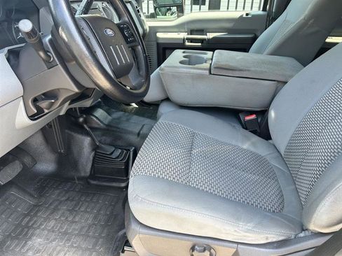 Used 2016 Ford F250 XLT AWD/4WD image 8