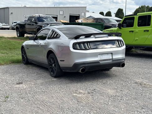 Used 2011 Ford Mustang GT Premium w/ GT Coupe Accessory Pkg 1 RWD image 5