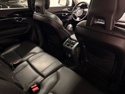 Used 2017 Volvo XC90 T6 Momentum AWD/4WD image 61
