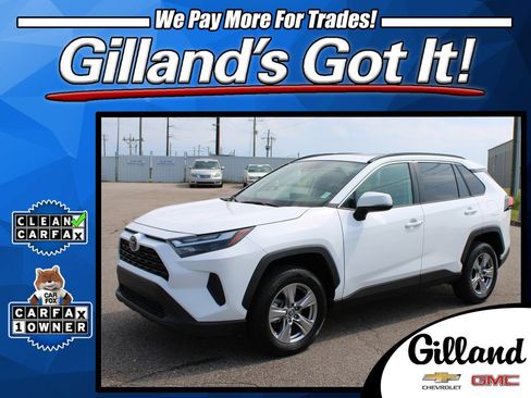 Used 2023 Toyota RAV4 XLE w/ Convenience Package FWD image 1