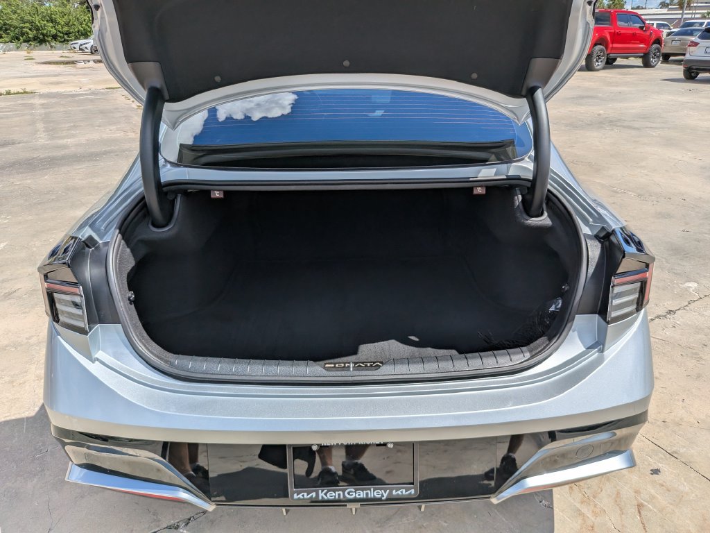 Used 2024 Hyundai Sonata SEL FWD image 12