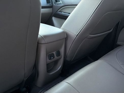 Used 2019 GMC Canyon SLT w/ Driver Alert Package image 26