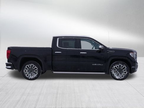 Used 2023 GMC Sierra 1500 Denali Ultimate image 8