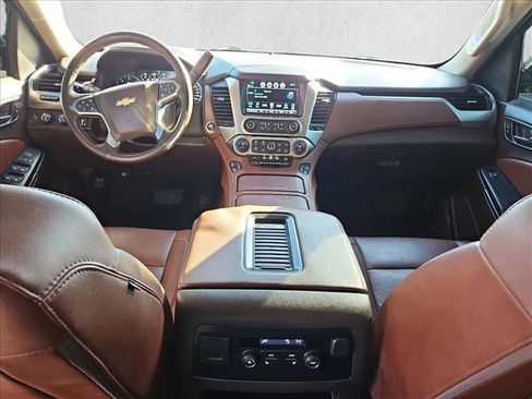 Used 2020 Chevrolet Tahoe Premier w/ RST 6.2L Performance Edition image 18