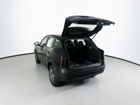 Used 2026 Nissan Kicks S FWD image 9