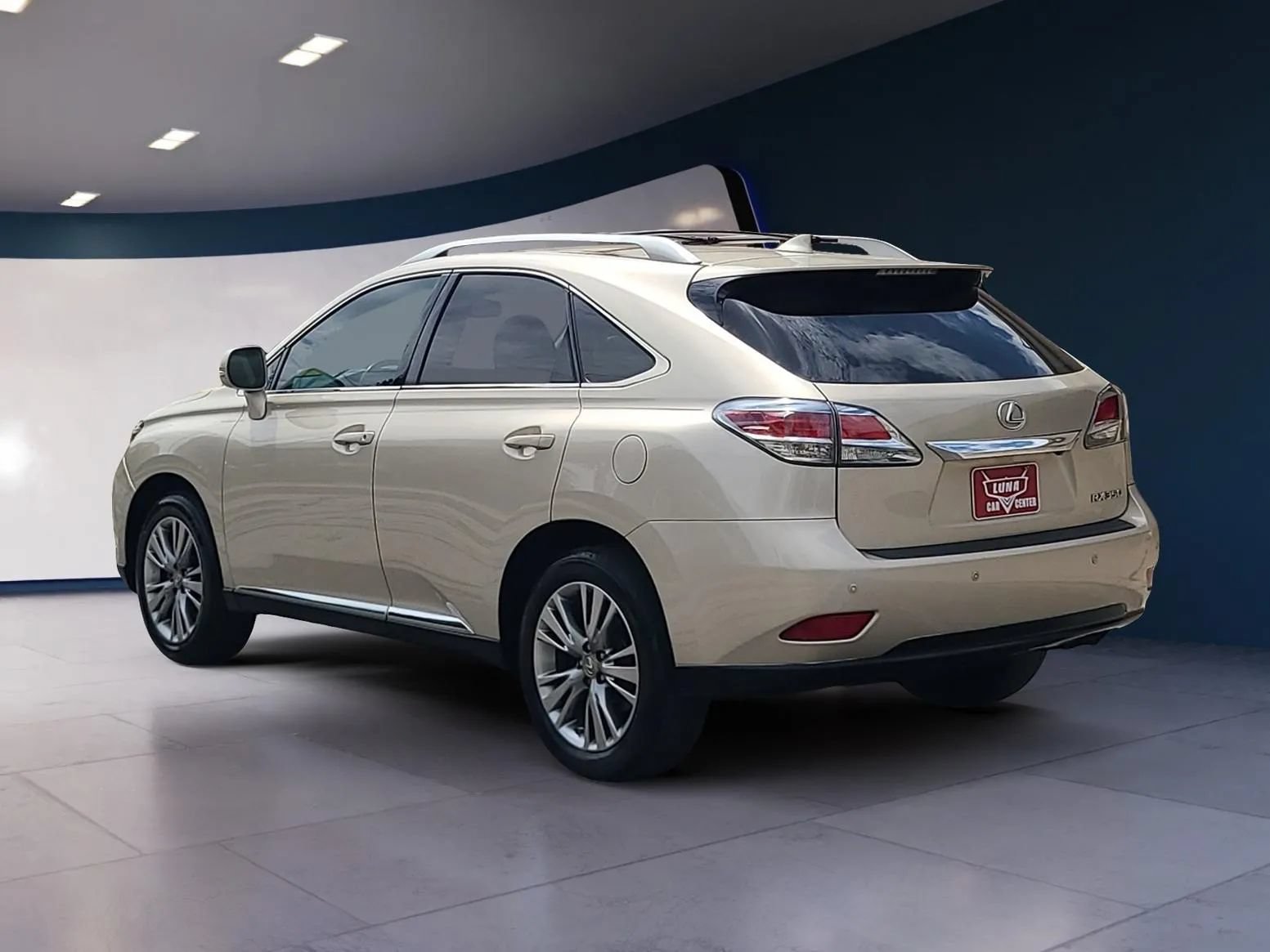 Used 2014 Lexus RX 350 FWD w/ Navigation Package image 3