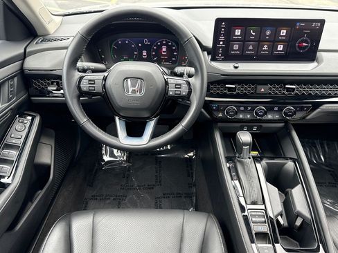 Certified 2023 Honda Accord Touring image 17