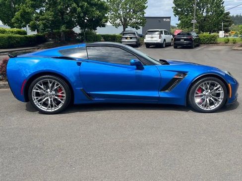 Used 2016 Chevrolet Corvette Z06 w/ 3LZ Preferred Equipment Group RWD image 10