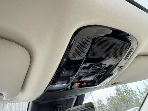 Used 2025 Lexus RX 450h Luxury w/ Convenience Package image 27