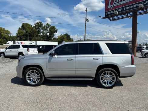 Used 2018 GMC Yukon SLT w/ Premium Edition AWD/4WD image 2