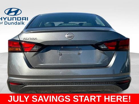 Used 2024 Nissan Altima 2.5 S FWD image 7