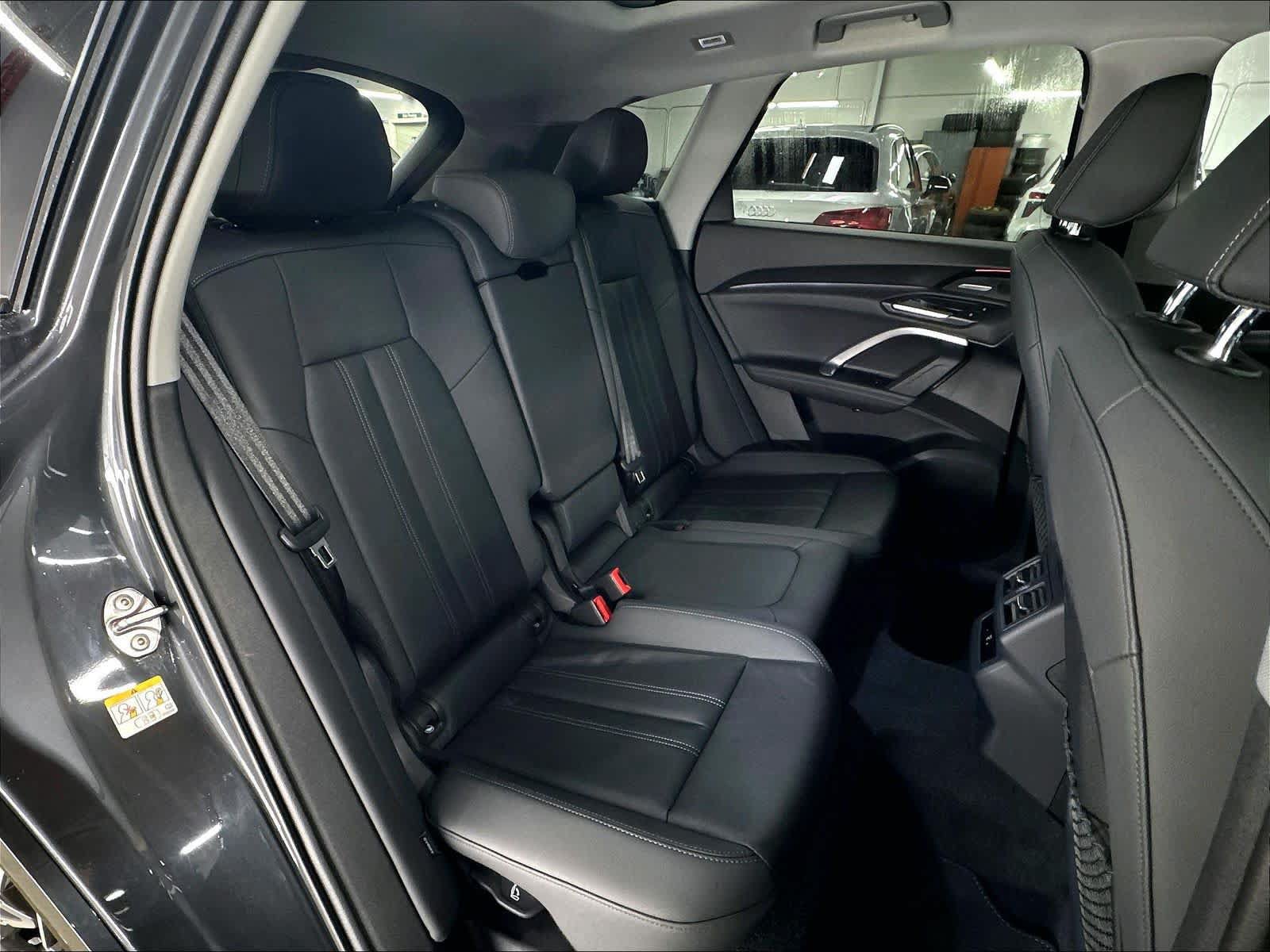 Used 2025 Audi Q5 Premium Plus AWD/4WD image 29