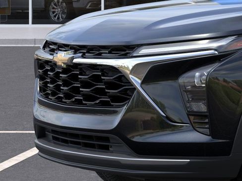 New 2026 Chevrolet Trax LT w/ Driver Confidence Package FWD image 20