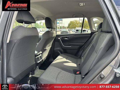 Certified 2021 Toyota RAV4 XLE image 17