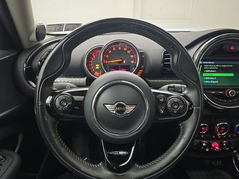 Used 2017 MINI Cooper Clubman S image 15