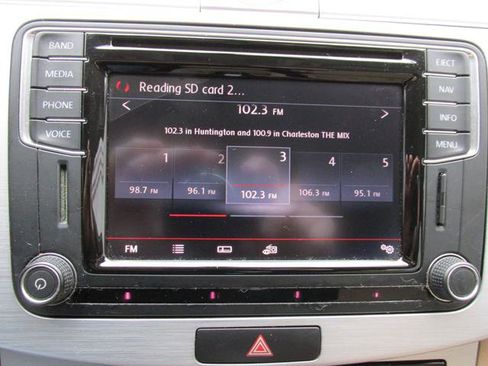 Used 2016 Volkswagen CC R-Line image 11