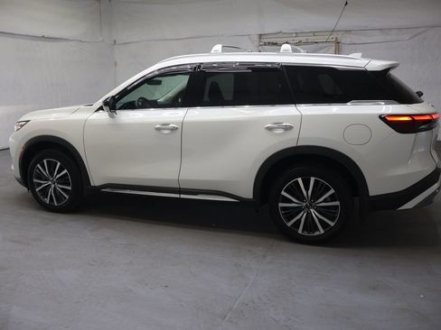 Used 2023 INFINITI QX60 Sensory w/ Cargo Package AWD/4WD image 4