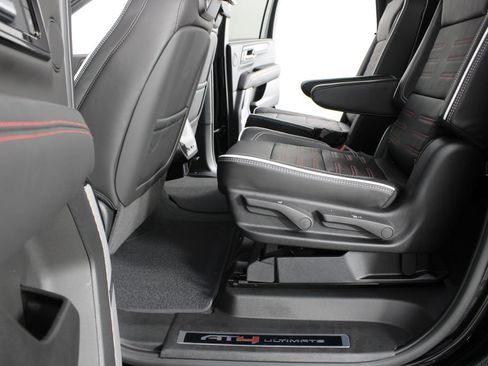 New 2026 GMC Yukon XL AT4 Ultimate AWD/4WD image 22