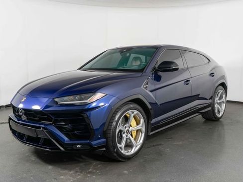 Used 2019 Lamborghini Urus image 4