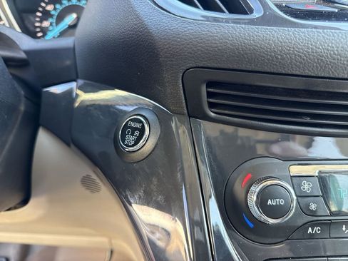 Used 2015 Ford Escape Titanium AWD/4WD image 29