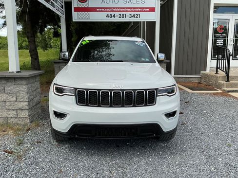 Used 2021 Jeep Grand Cherokee Limited w/ Sun & Sound Group AWD/4WD image 2