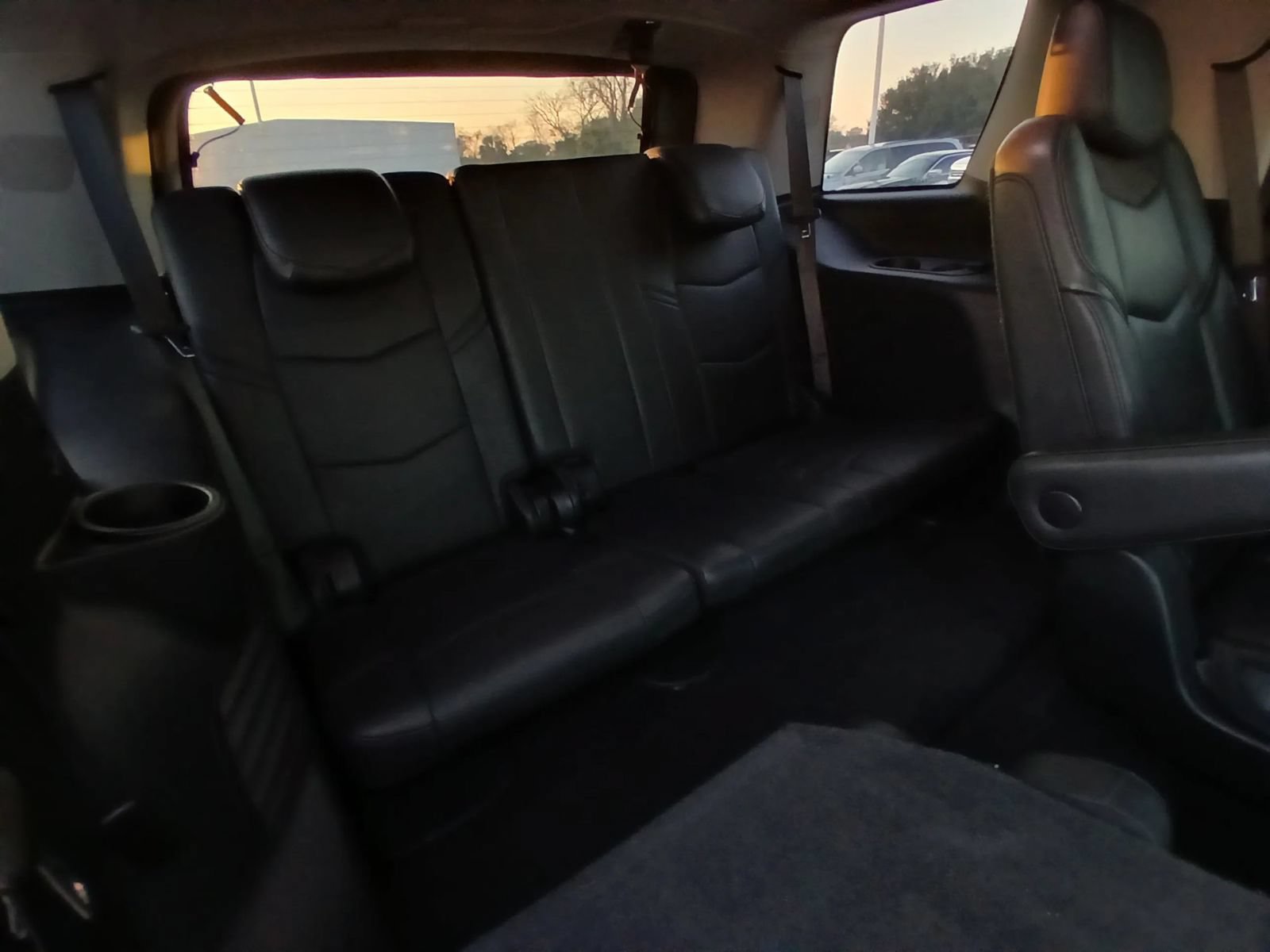 Used 2019 Cadillac Escalade 2WD image 13