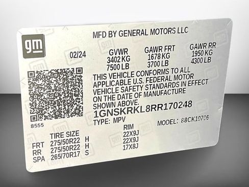 Used 2024 Chevrolet Tahoe RST w/ Sport Performance Package image 33