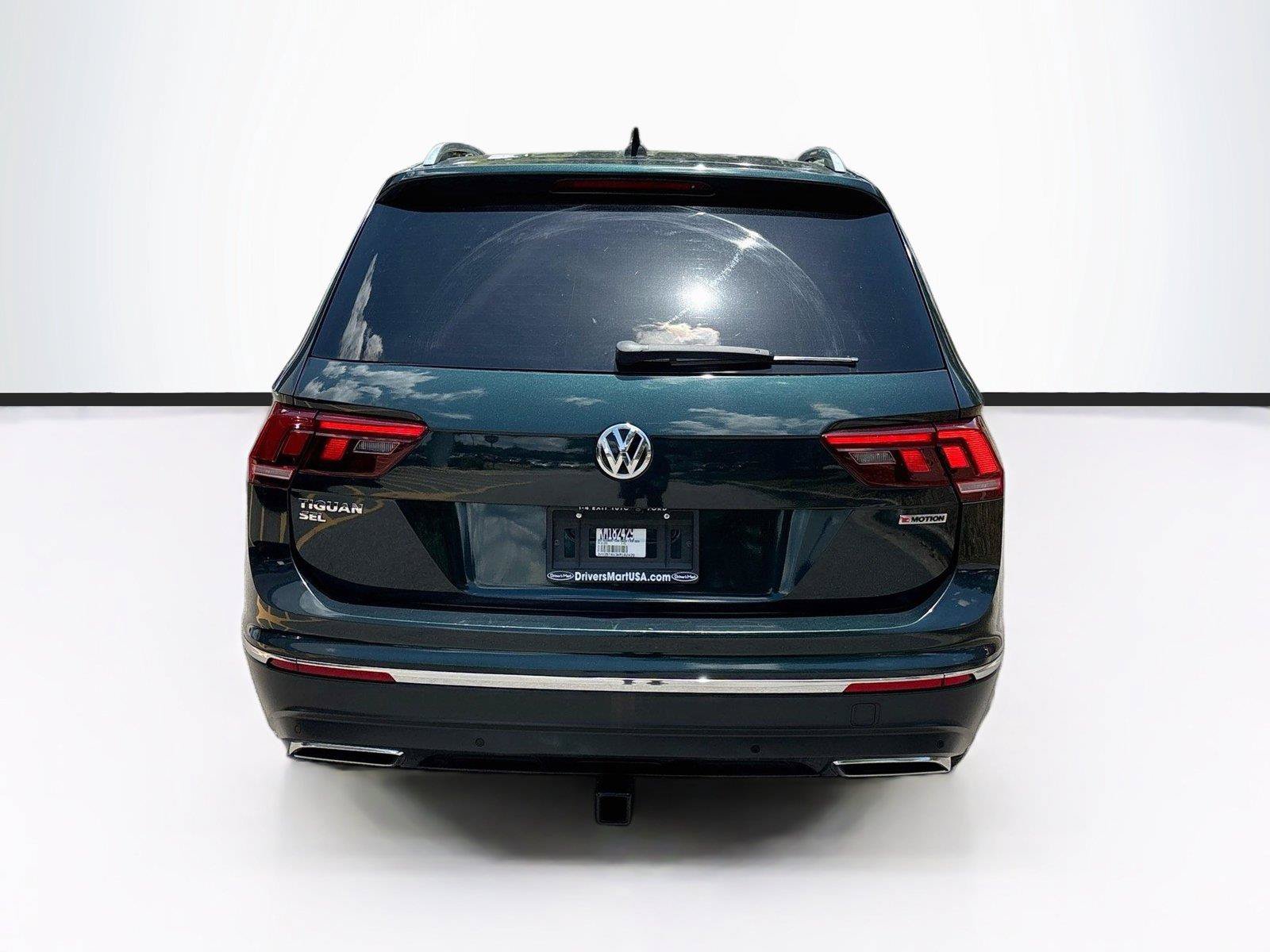 Used 2019 Volkswagen Tiguan SEL w/ 3rd Row Seat Package AWD/4WD image 6