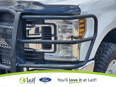 Used 2019 Ford F350 XLT w/ XLT Value Package AWD/4WD image 6