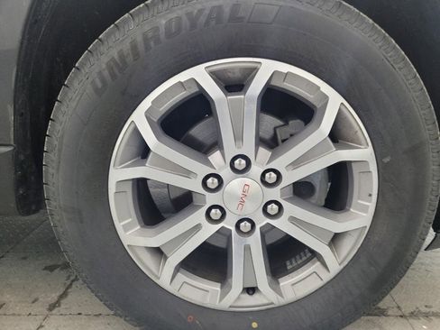 Used 2015 GMC Acadia SLT FWD image 31