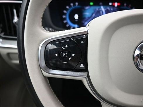 Used 2024 Volvo S60 B5 Ultimate image 23