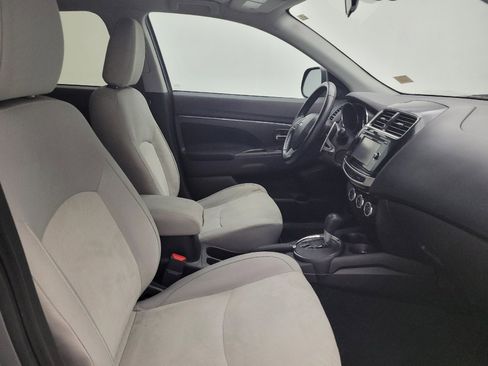 Used 2015 Mitsubishi Outlander Sport SE AWD/4WD image 21