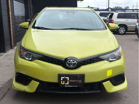 Used 2017 Toyota Corolla iM w/ Carpet Mat Package FWD image 12