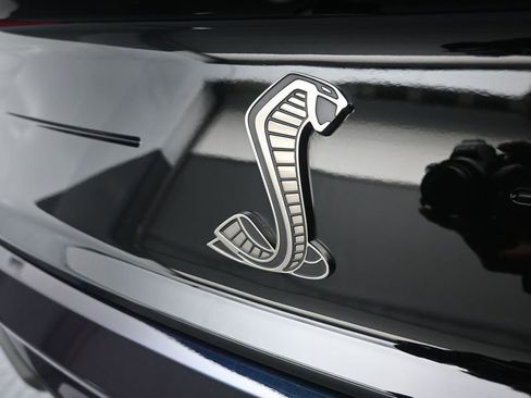 Used 2022 Ford Mustang Shelby GT500 w/ Technology Package RWD image 41