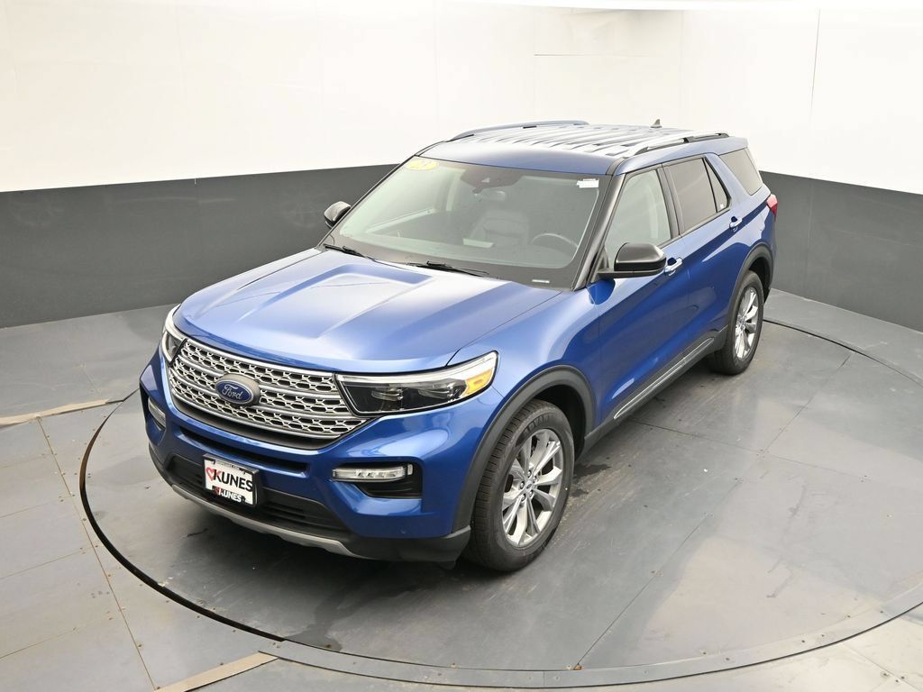 Used 2023 Ford Explorer Limited AWD/4WD image 37