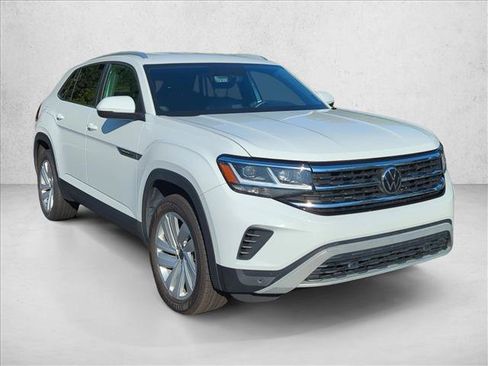 Used 2023 Volkswagen Atlas Cross Sport SE FWD image 3