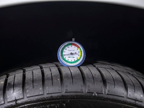Used 2020 Land Rover Range Rover Evoque R-Dynamic HSE AWD/4WD image 44