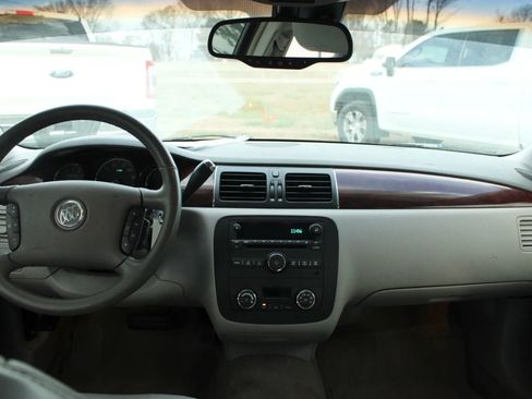 Used 2006 Buick Lucerne CXL w/ Luxury Package image 14