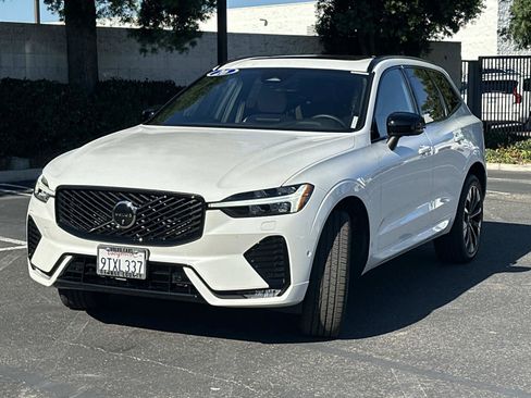 Certified 2026 Volvo XC60 B5 Plus w/ Protection Package Premier image 8