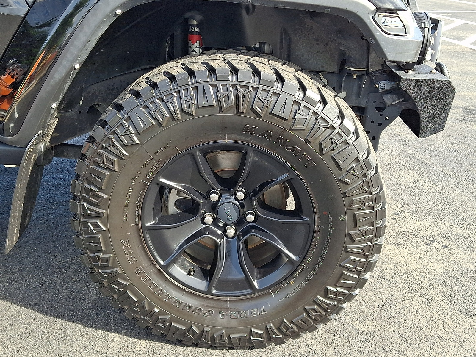 Used 2021 Jeep Gladiator Sport AWD/4WD image 9