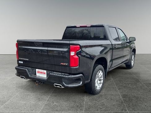 Used 2022 Chevrolet Silverado 1500 RST w/ Z71 Off-Road Package AWD/4WD image 5