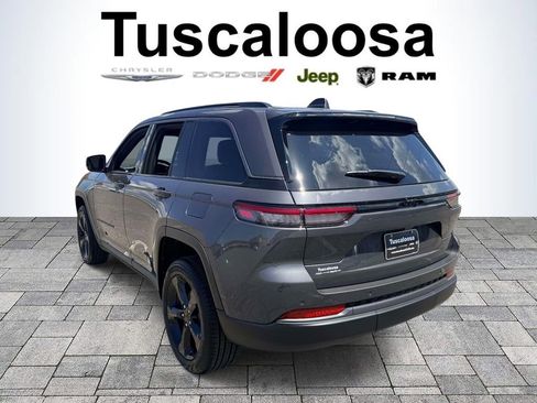 New 2026 Jeep Grand Cherokee Limited w/ Limited Altitude Package RWD image 5
