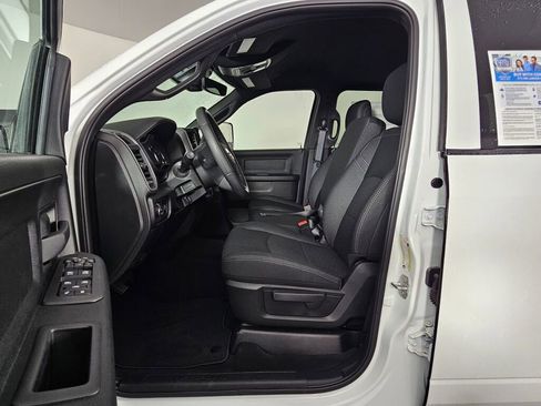 New 2026 RAM 3500 Tradesman AWD/4WD image 18