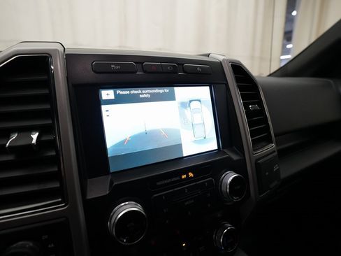 Used 2019 Ford F150 Lariat w/ Equipment Group 502A Luxury image 19