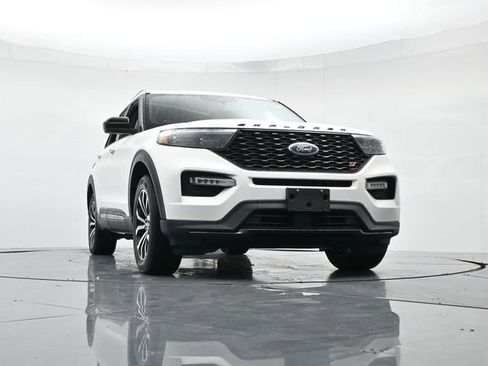 Used 2022 Ford Explorer ST image 34