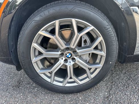 Used 2023 BMW X7 xDrive40i w/ Executive Package image 9