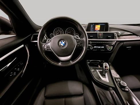 Used 2018 BMW 330i xDrive Sedan AWD/4WD image 6