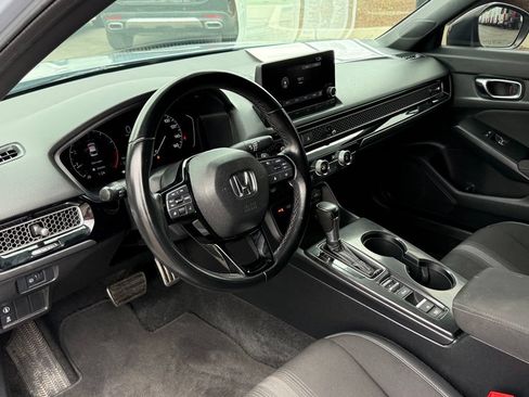 Used 2023 Honda Civic Sport image 19
