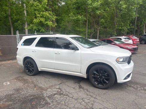 Used 2017 Dodge Durango R/T w/ Blacktop Package AWD/4WD image 4